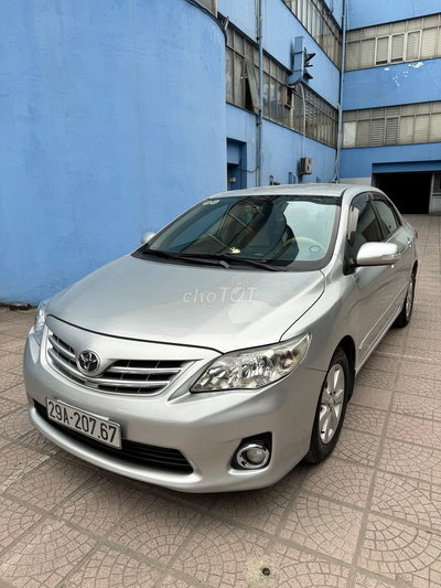 Toyota Corolla Altis 2011 1.8G Bạc
