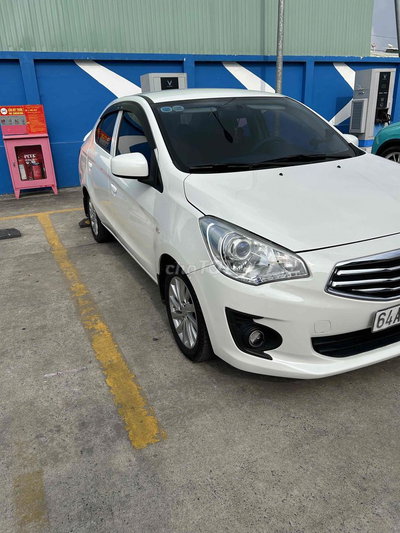 Mitsubishi Attrage 2019 Trắng,
