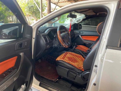 Ford Ranger 2019 Số sàn Trắng