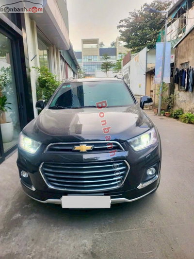 Xe Chevrolet Captiva Revv LTZ 2.4 AT 2017