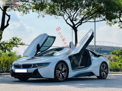 Xe BMW i8 1.5L Hybrid 2015