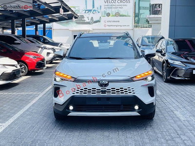 Xe Toyota Corolla Cross 1.8V 2026