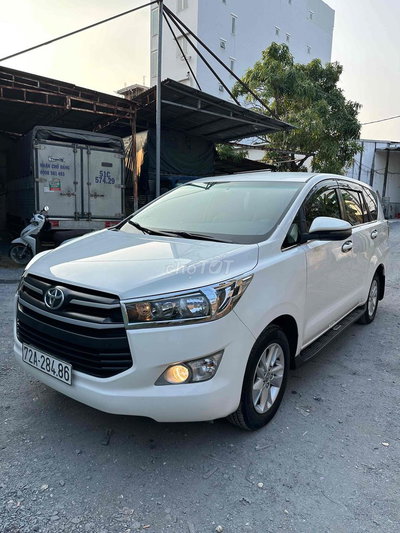 Toyota Innova 2018 2.0E - Xe đi ít. Cực đẹp 426Tr