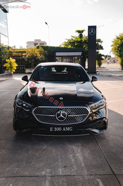 Xe Mercedes Benz E class E300 AMG 2025