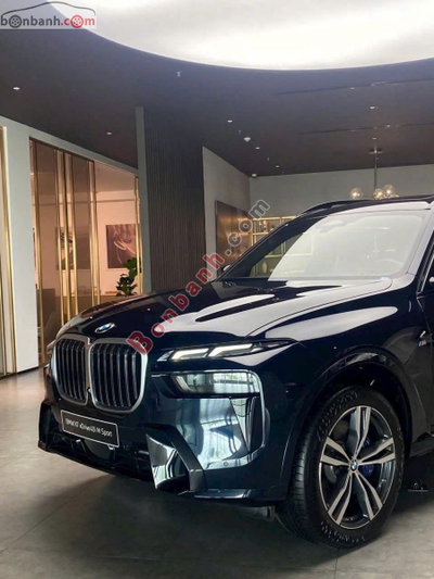 Xe BMW X7 xDrive40i M Sport 2026
