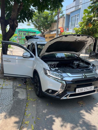 Mitsubishi Outlander 2020 2.0 CVT 82000 km