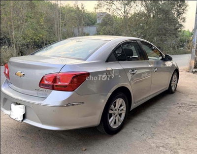 Chevrolet Cruze MT 2016 Bạc 130.000 km