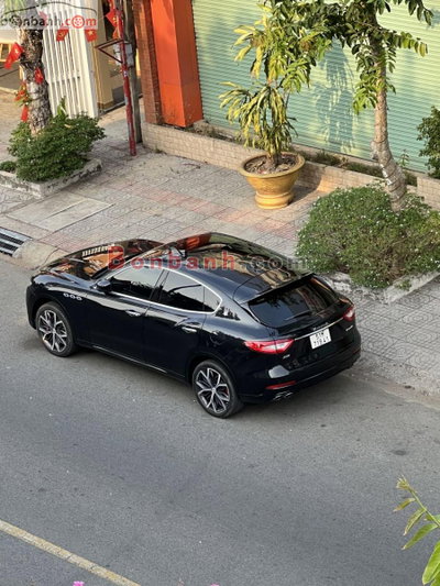 Xe Maserati Levante S GranSport 3.0 V6 2017