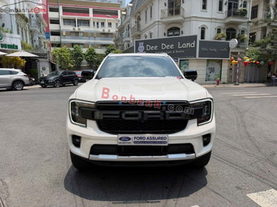 Xe Ford Everest Titanium 2.0L 4x2 AT 2024