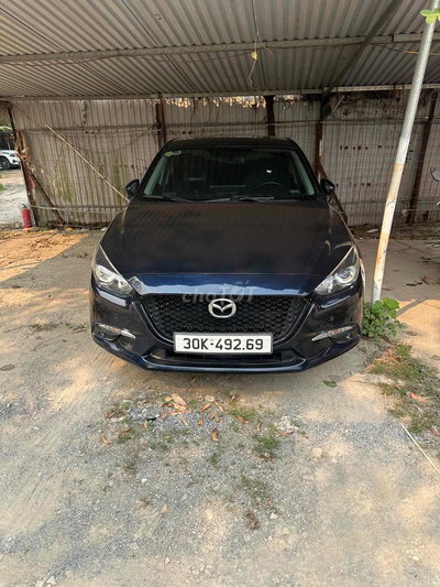 Mazda 3 2018 1.5 AT - 90000 km