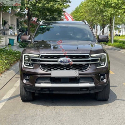Xe Ford Everest Platinum 2.0L 4x4 AT 2024