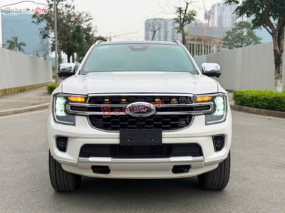 Xe Ford Everest Titanium 2.0L 4x2 AT 2022