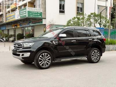 Xe Ford Everest Titanium 2.0L 4x2 AT 2018