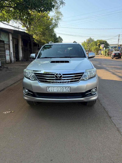 TOYOTA FORTUNER 2016 MT 4X2,MÁY DẦU