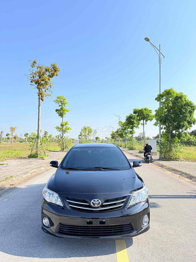Toyota Corolla Altis 2014 1.8G AT - 110000 km