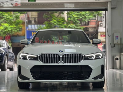 Xe BMW 3 Series 320i M Sport 2026