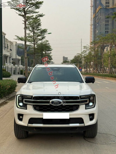 Xe Ford Everest Titanium Plus 2.0L 4x4 AT 2022