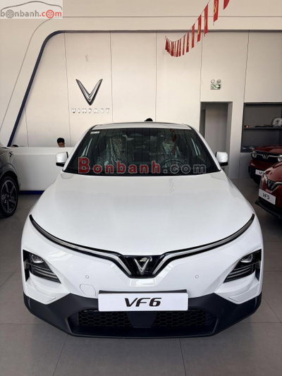 Xe VinFast VF6 Plus 2026
