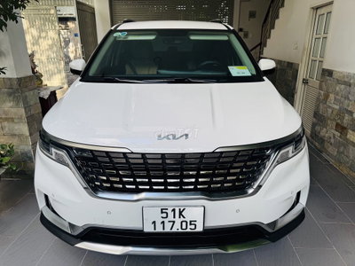 Kia Carnival 2021 Trắng