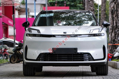 Xe Lynk & Co 08 EM-P Halo 2026