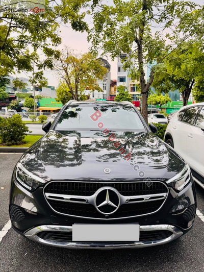 Xe Mercedes Benz GLC 200 4Matic 2023