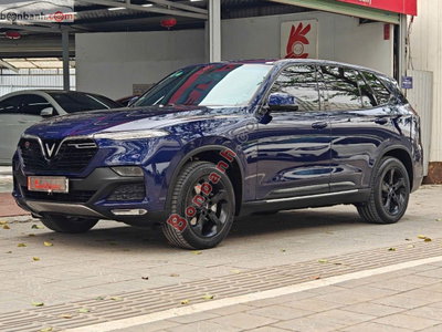 Xe VinFast Lux SA 2.0 Premium 2.0 AT 2019