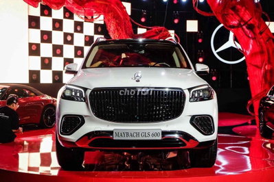 MAYBACH GLS600 FL 2025