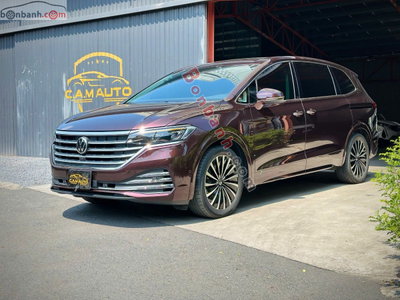 Xe Volkswagen Viloran Luxury 2024