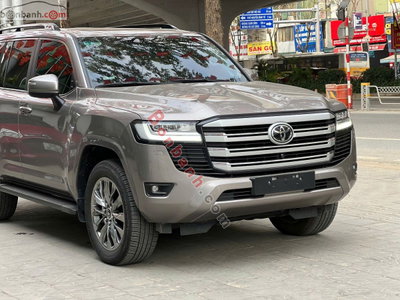 Xe Toyota Land Cruiser 3.5 V6 2024