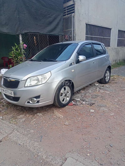 Cần bán xe ô tô con,số tự động,chính chủ,đăngk mới
