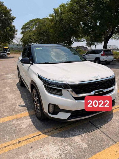 Kia Seltos 2022 1.4AT Premium Trắng