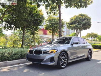Xe BMW 3 Series 320i Sport Line 2026