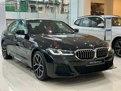 Xe BMW 5 Series 520i M Sport 2023