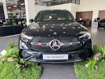 Xe Mercedes Benz GLC 300 4Matic 2026