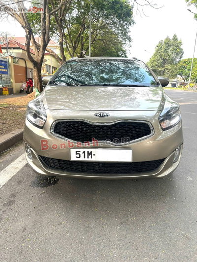 Xe Kia Rondo GAT 2016