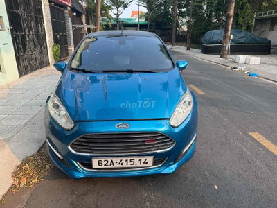 Ford Fiesta Xanh 5 chỗ Số tự động