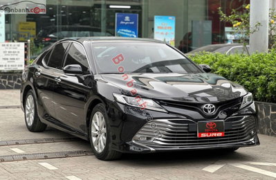 Xe Toyota Camry 2.0G 2021
