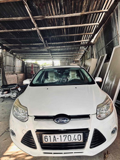Ford Focus 2014 màu Trắng