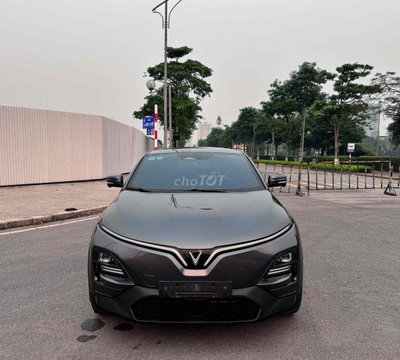 Xe ô tô điện Vinfast VF6 Plus 2024 Xám