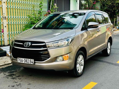 Toyota Innova 2018 2.0E Màu đồng