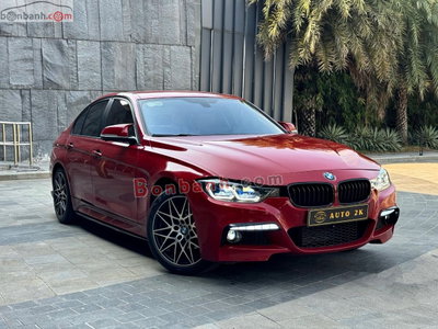Xe BMW 3 Series 320i 2013