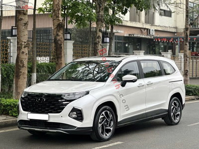 Xe Hyundai Custin Cao Cấp 2.0T 2024