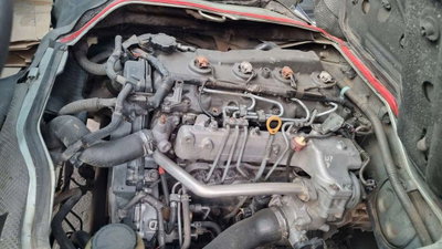 TOYOTA HIACE VAN 3C 940KG MÁY DẦU 2010