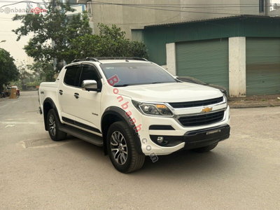 Xe Chevrolet Colorado High Country 2.5L 4x4 AT 2019