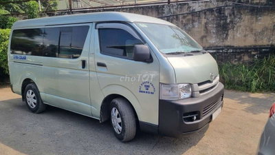 TOYOTA VAN 6C 850KG MÁY DẦU