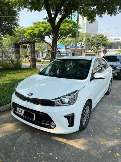 Kia Soluto 2019 Deluxe 33.000 km Trắng