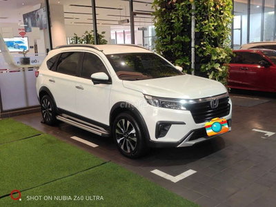 Honda BRV L Bản cao cấp Trắng 16.500 km