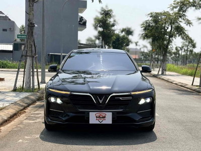 Vinfast Lux A Plus 2021 Đen