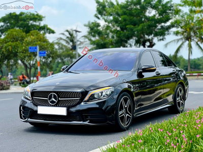 Xe Mercedes Benz C class C300 AMG 2019