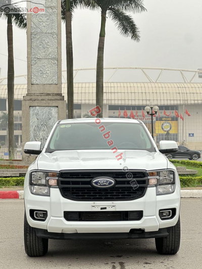 Xe Ford Ranger XLS 2.0L 4x2 AT 2022